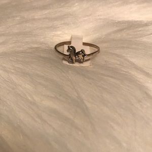 Horse ring